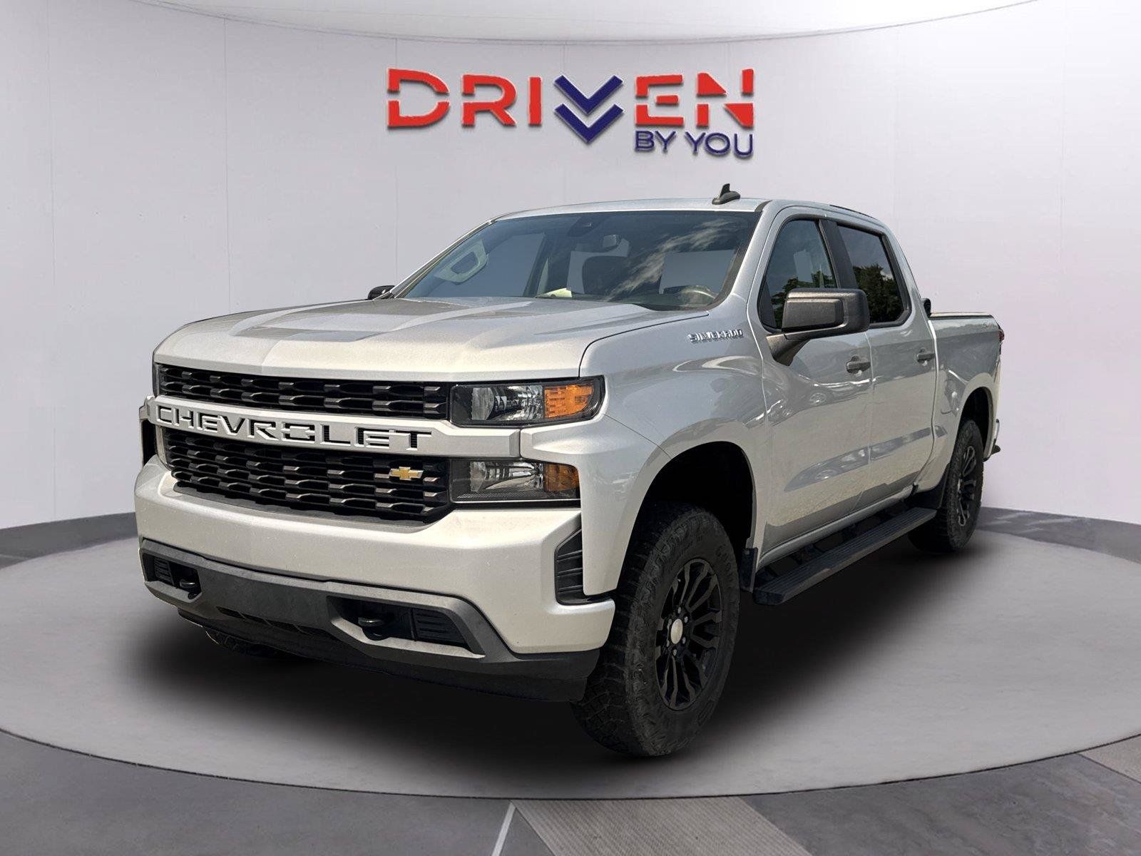 Used 2022 Chevrolet Silverado 1500 Custom w/ Safety Confidence Package AWD/4WD image 8