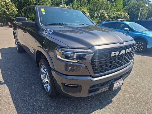 Used 2026 RAM 1500 Big Horn AWD/4WD image 3