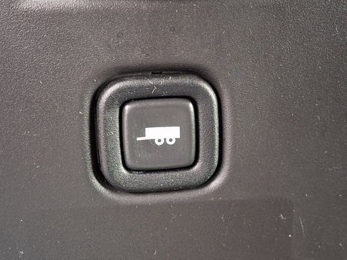 Used 2024 Chevrolet Express 2500 w/ Driver Convenience Package RWD image 22