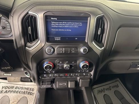 Used 2022 GMC Sierra 2500 Denali w/ Denali Ultimate Package image 33