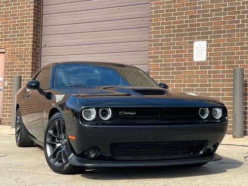 Used 2021 Dodge Challenger R/T Scat Pack image 3