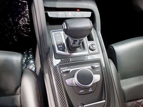 Used 2020 Audi R8 V10 performance image 30