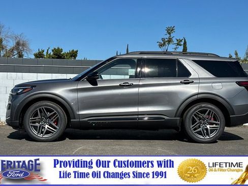 New 2026 Ford Explorer ST w/ Sun And Sound Package image 7