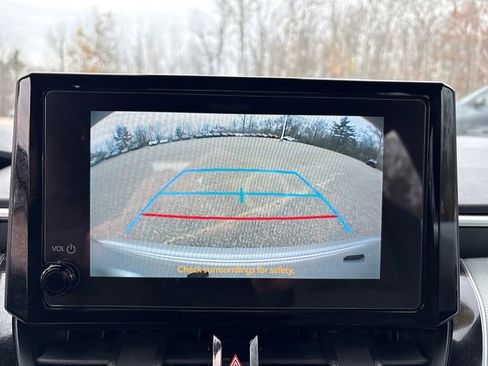 Certified 2025 Toyota Corolla SE image 35