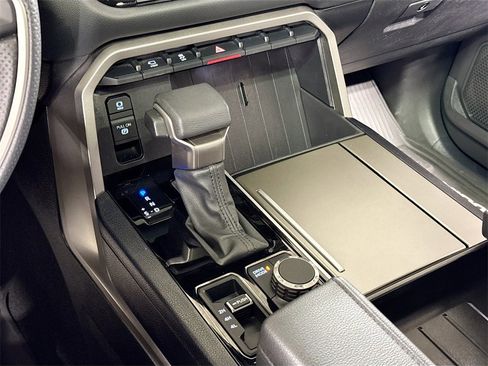 Used 2025 Toyota Sequoia SR5 image 19