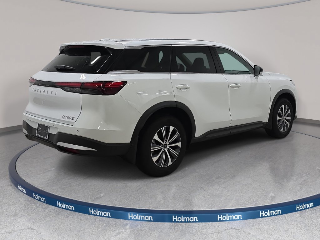 Certified 2026 INFINITI QX60 Pure w/ Cargo Package AWD/4WD image 5