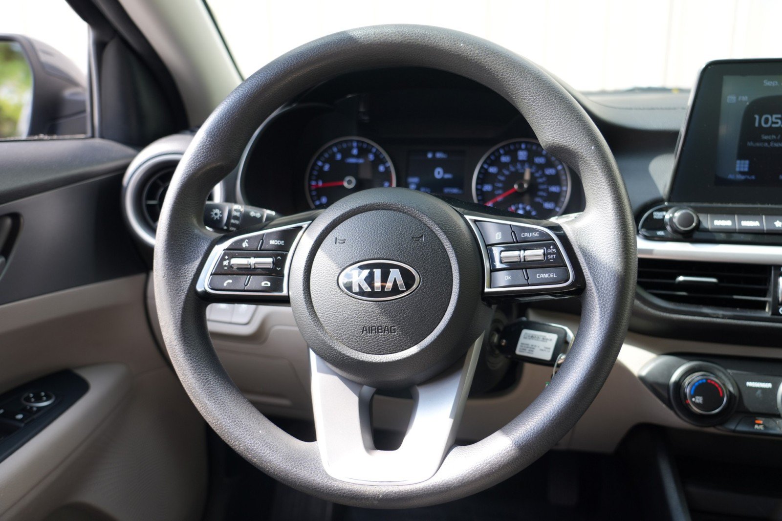 Used 2020 Kia Forte LXS FWD image 18