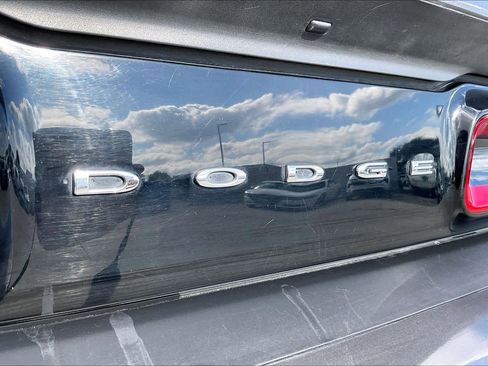 Used 2021 Dodge Challenger R/T Scat Pack w/ Plus Package image 27