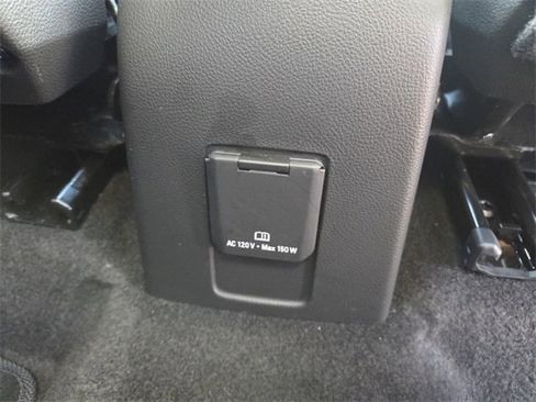 Used 2022 Chevrolet Trax LT w/ LT Convenience Package image 20