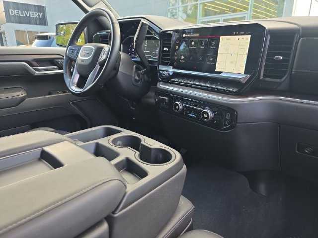 Used 2025 GMC Sierra 1500 SLT RWD image 16