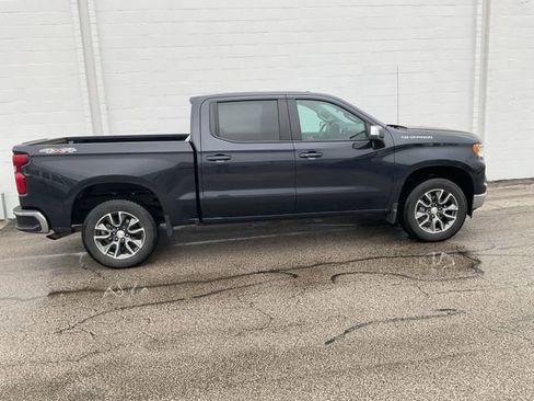 Used 2023 Chevrolet Silverado 1500 LT image 3