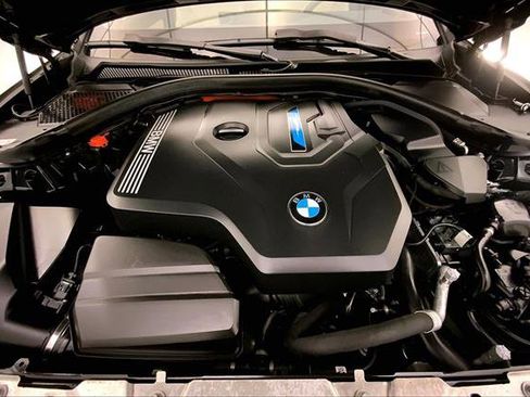 Certified 2023 BMW 330e w/ Convenience Package image 9