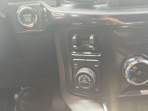 Used 2025 Ford F150 Raptor w/ Equipment Group 803A Raptor R AWD/4WD image 25