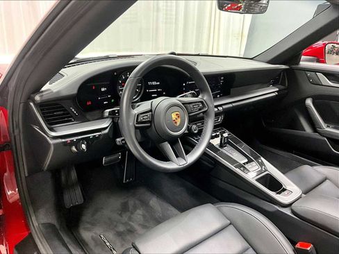 Used 2023 Porsche 911 Carrera 4S image 7