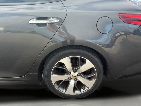 Used 2019 Kia Optima S FWD image 40