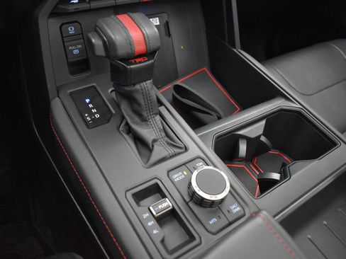Certified 2022 Toyota Tundra TRD Pro AWD/4WD image 14