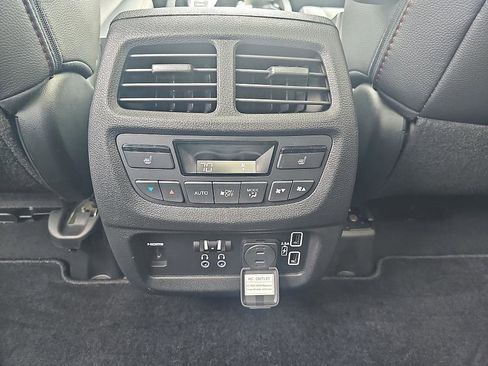 Used 2021 Honda Pilot Black Edition image 32