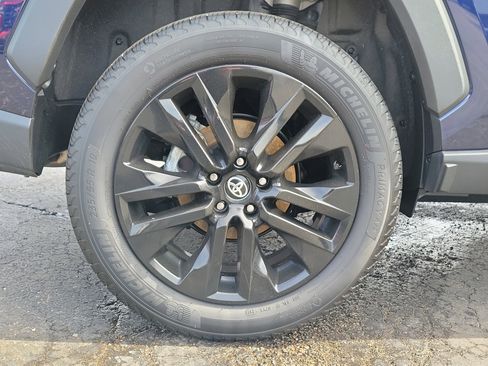 Used 2025 Toyota RAV4 Limited w/ Weather Package image 5