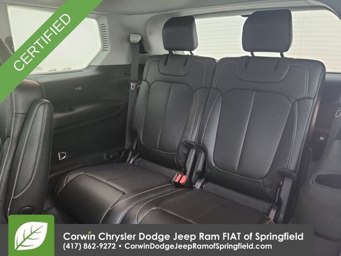 Used 2023 Jeep Grand Cherokee L Limited w/ Luxury Tech Group II AWD/4WD image 31