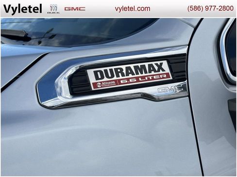 Used 2022 GMC Sierra 2500 Denali w/ Denali Ultimate Package image 8