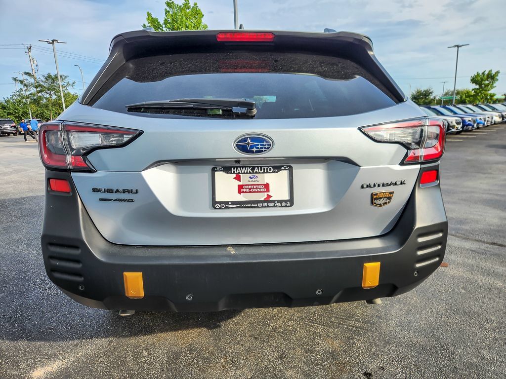 Certified 2025 Subaru Outback Wilderness AWD/4WD image 5
