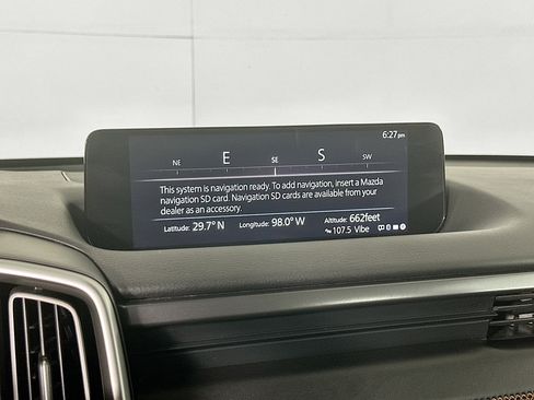 Used 2025 MAZDA CX-50 AWD 2.5 Hybrid w/ Premium Pkg image 22