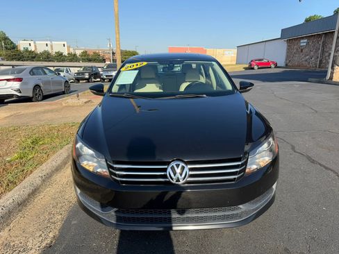 Used 2012 Volkswagen Passat 2.5 SE image 2