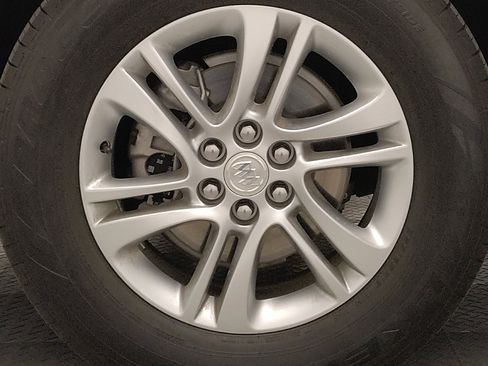 Used 2020 Buick Enclave Essence image 31