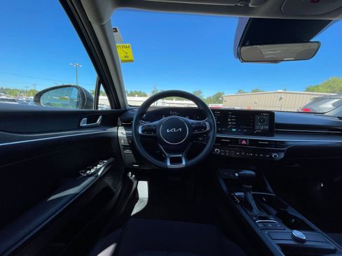 Used 2025 Kia K5 LXS image 33