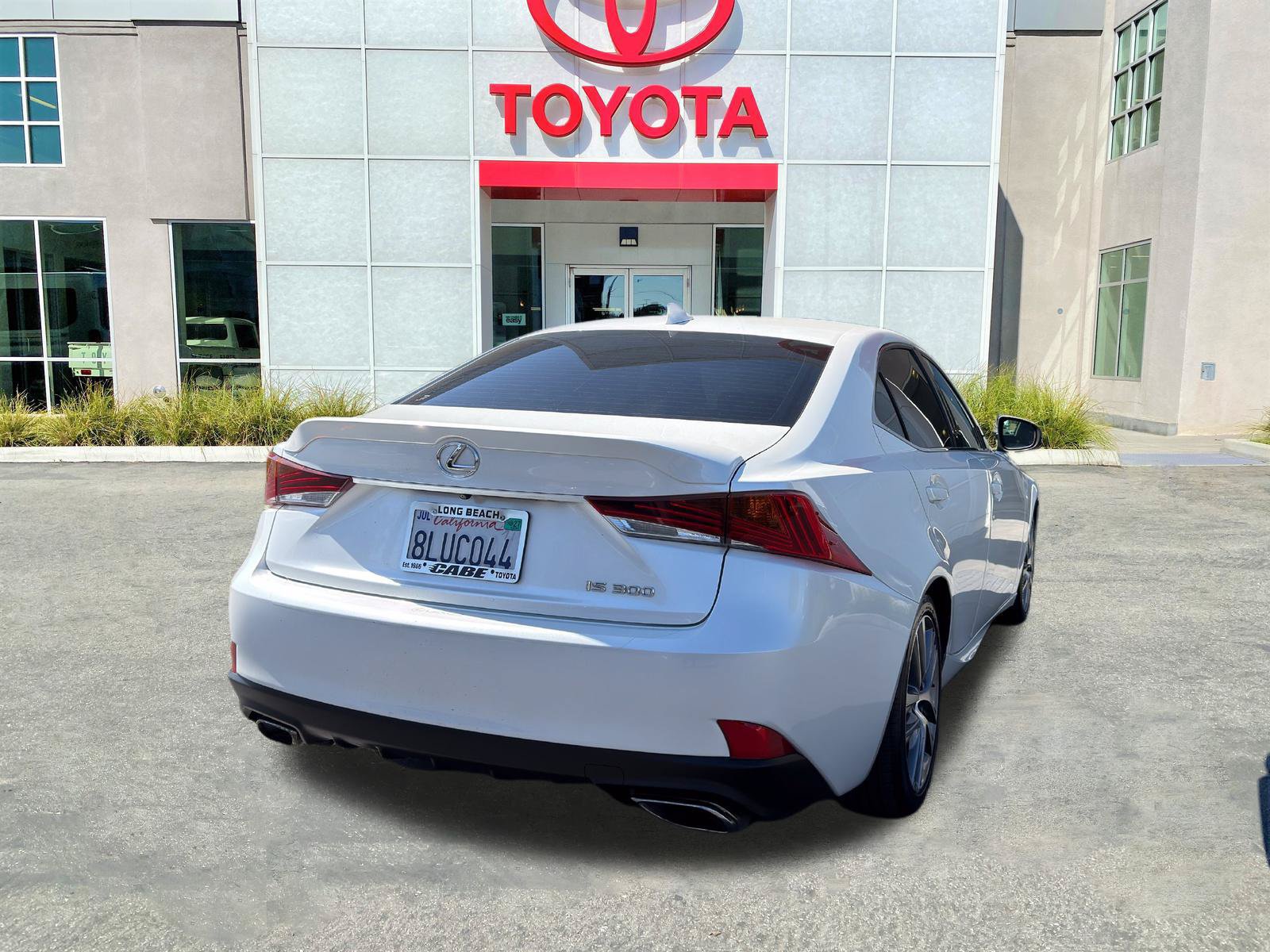 Used 2019 Lexus IS 300 w/ Accessory Package 2 RWD image 5