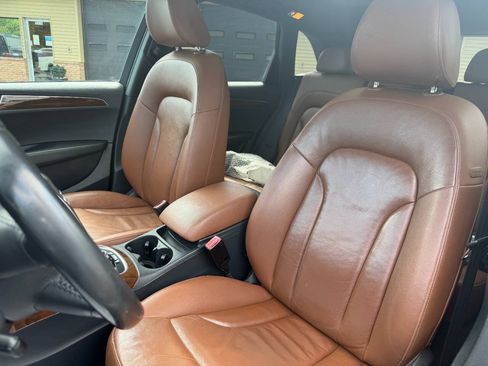 Used 2011 Audi Q5 2.0T Premium Plus AWD/4WD image 17