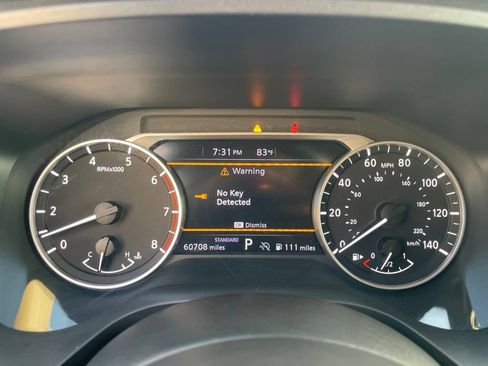 Used 2024 Nissan Rogue SV FWD image 10