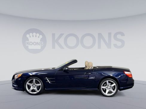 Used 2016 Mercedes-Benz SL 400 image 2