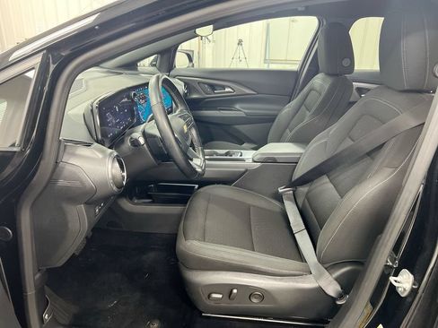 Used 2025 Chevrolet Equinox EV LT w/ Comfort Package AWD/4WD image 20