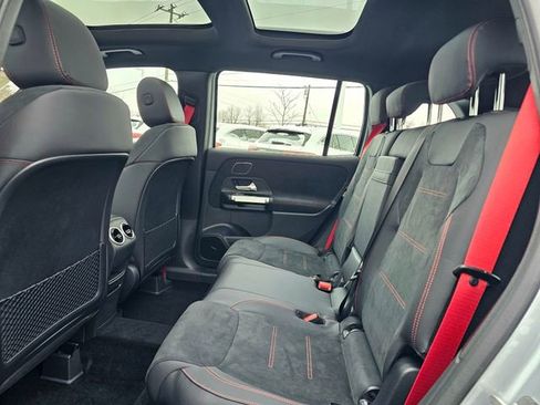 New 2026 Mercedes-Benz GLB 35 AMG 4MATIC image 21