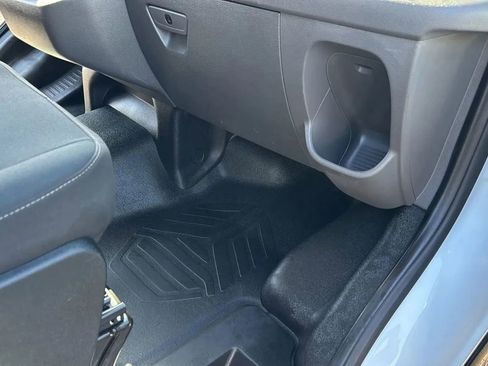 Used 2020 Ford Transit 250 Medium Roof RWD image 44