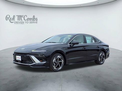 New 2025 Hyundai Sonata SEL image 3