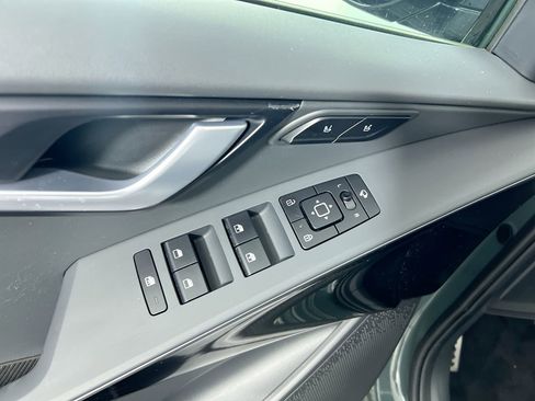 New 2025 Kia Niro Wave image 16