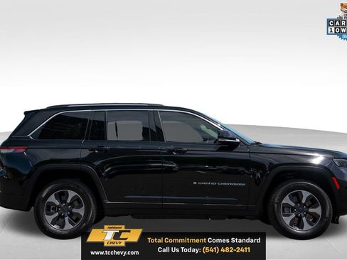 Used 2022 Jeep Grand Cherokee Limited 4xe AWD/4WD image 5