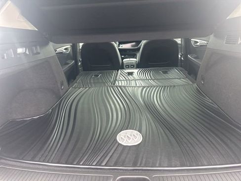 Used 2023 Buick Envision Avenir image 47