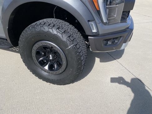 Used 2021 Ford F150 Raptor w/ Equipment Group 801A High image 4