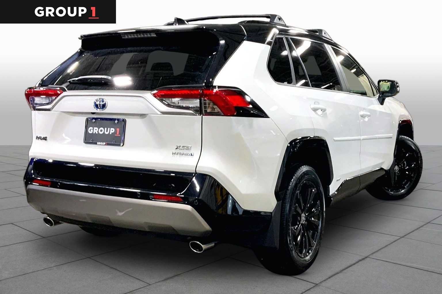 Certified 2024 Toyota RAV4 XSE w/ Advanced Technology Package AWD/4WD image 13