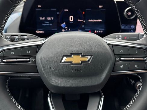 New 2026 Chevrolet Equinox EV LT image 23