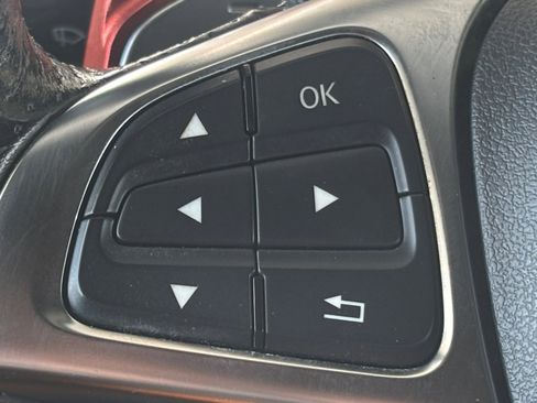 Used 2016 Mercedes-Benz GLE 450 4MATIC image 11