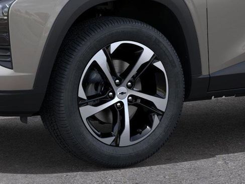 New 2026 Chevrolet Trax RS w/ Sunroof Package image 9
