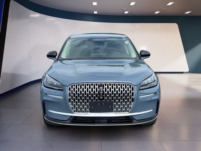 Used 2025 Lincoln Corsair AWD image 8