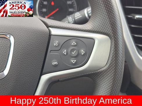 Used 2021 GMC Acadia SLE w/ Driver Convenience Package FWD image 29