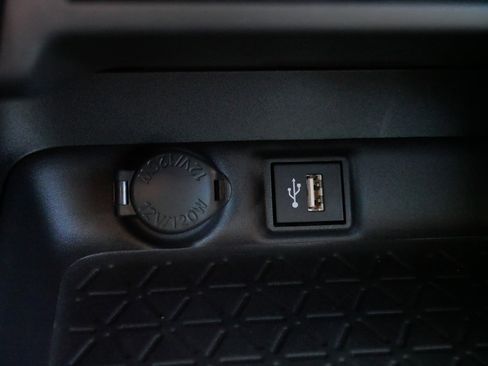 Certified 2025 Toyota RAV4 XLE Premium image 28