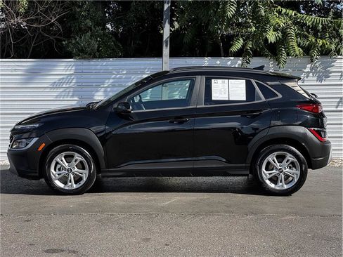 Used 2023 Hyundai Kona SEL w/ Cargo Package AWD/4WD image 12