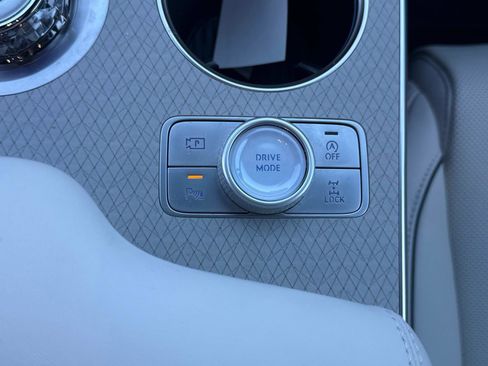 Used 2025 Genesis GV80 3.5T Prestige image 24